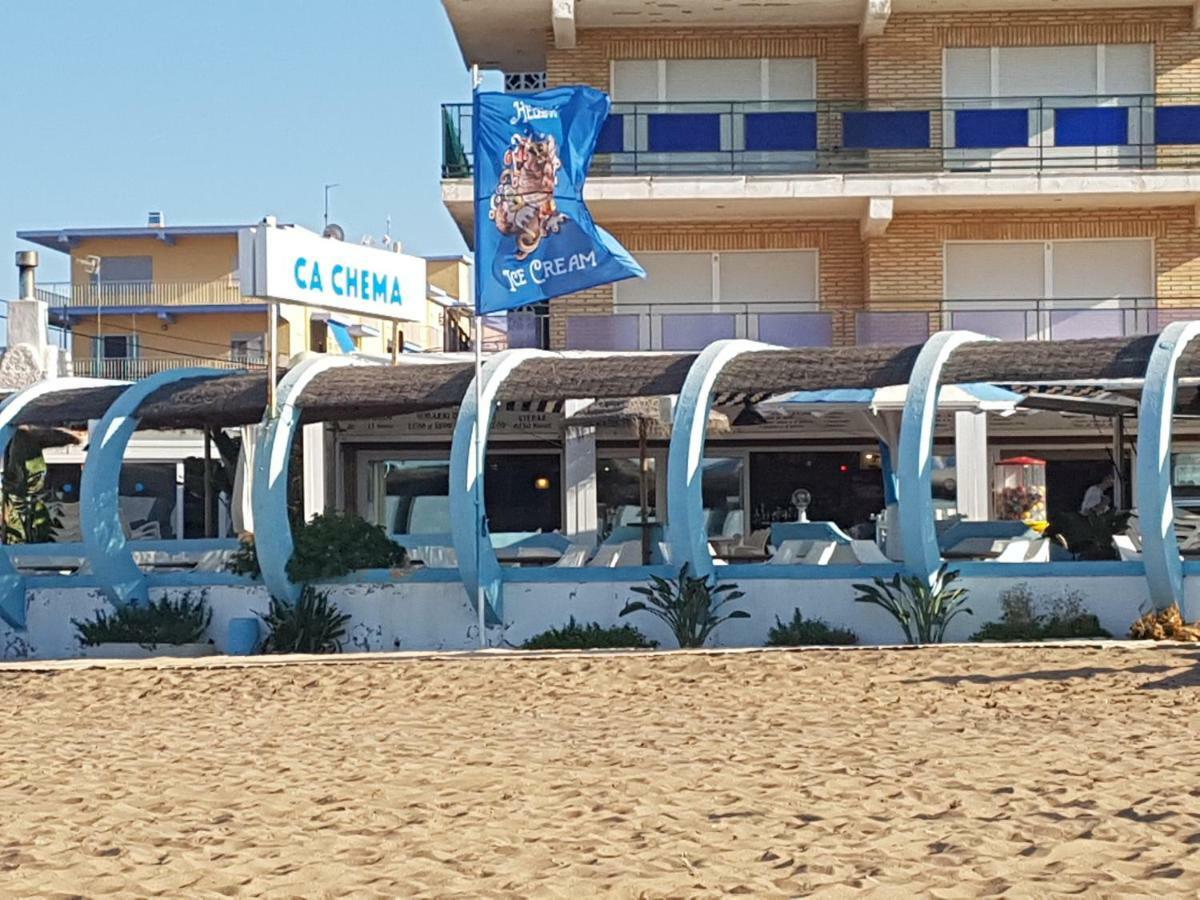 Alondras Playa Deniaアパートメント エクステリア 写真